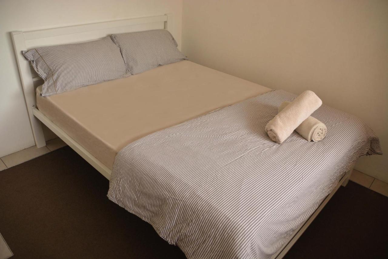 Maxmee Backpackers Resort Gold Coast Exterior photo